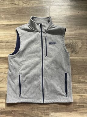 Vineyard Vines Gray Fleece Vest with Navy Trim